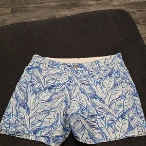 Lilly Pulitzer Blue and White Leaf Print Women's Shorts